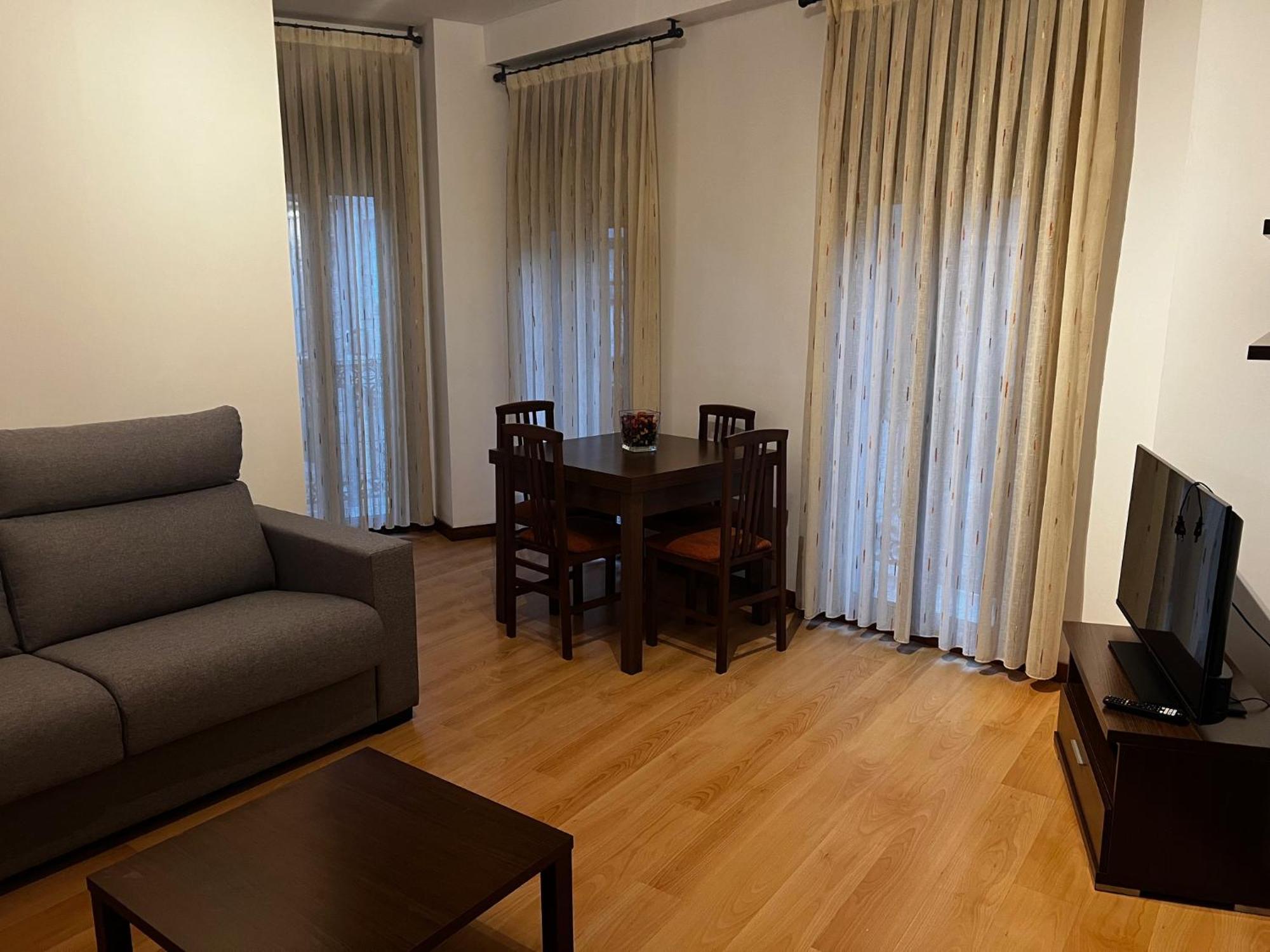 Apartamentos Redondela - Centro Historico エクステリア 写真